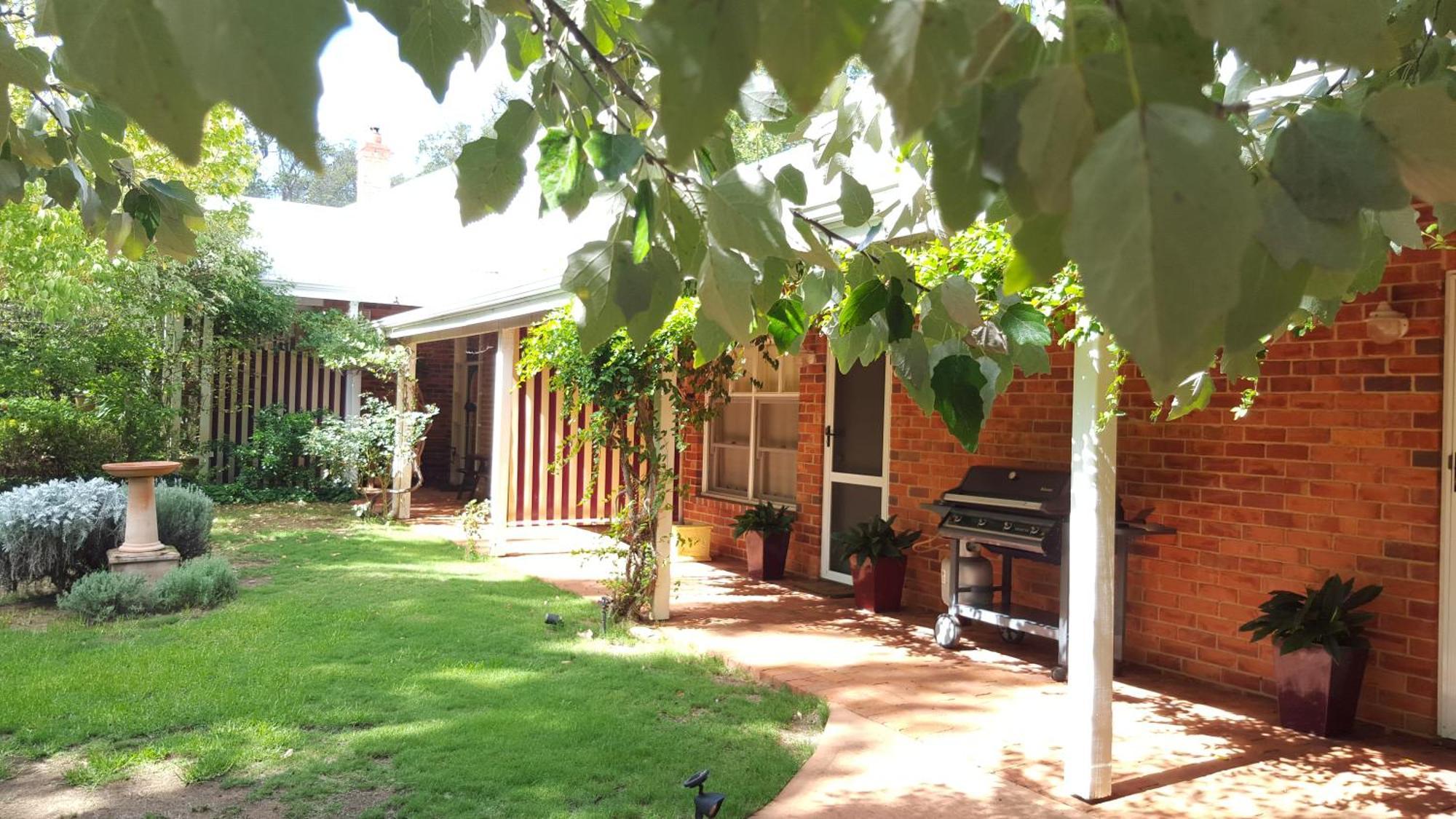 Redgum Hill Country Retreat Guest House Balingup Exterior photo